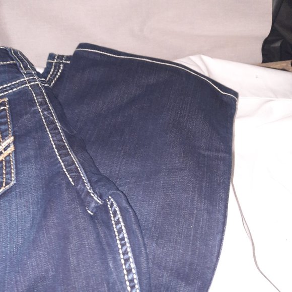 Woman`s Silver Frances 22" Jeans. - Picture 8 of 9